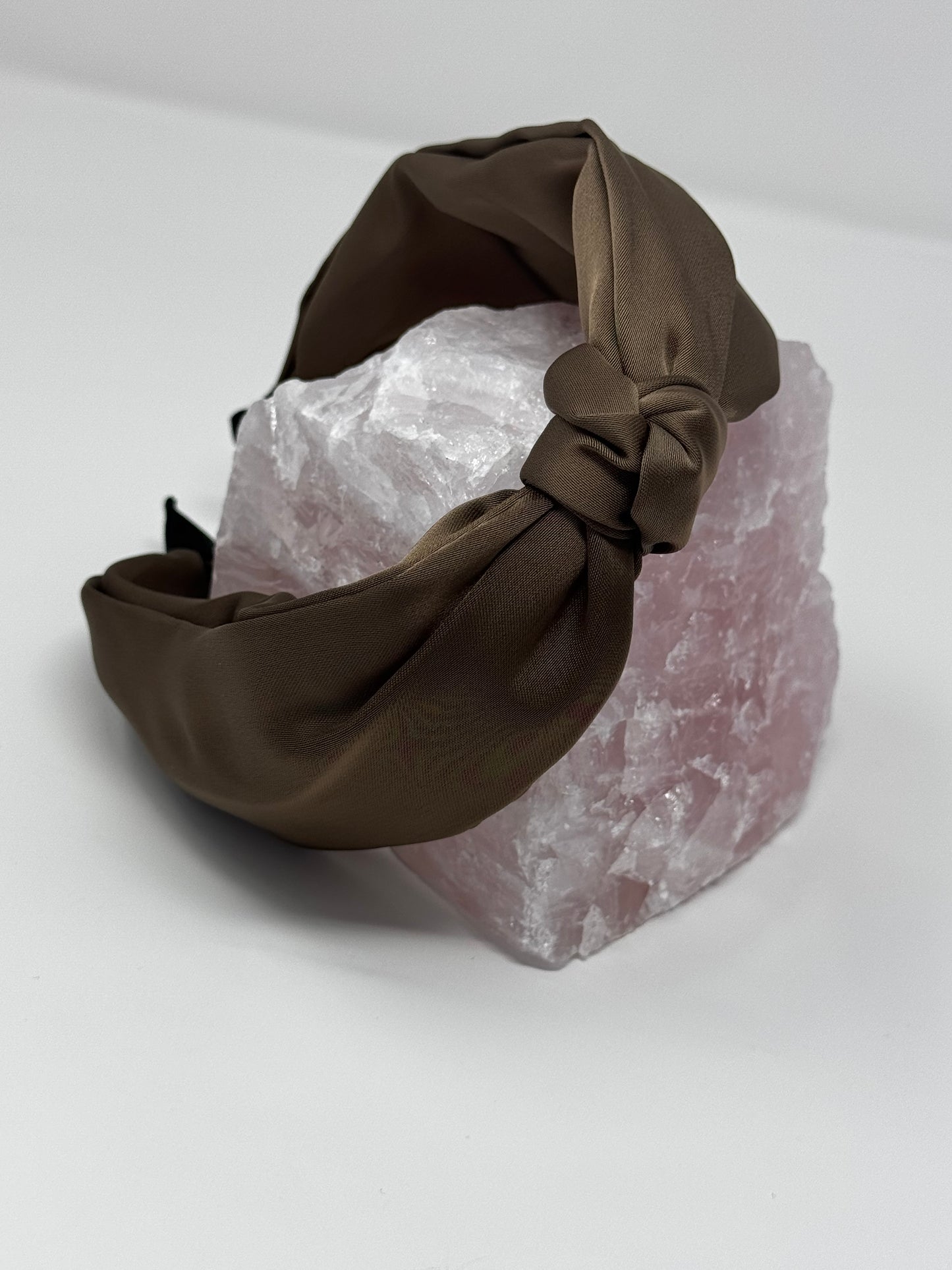 Bandeau serre-tête noué